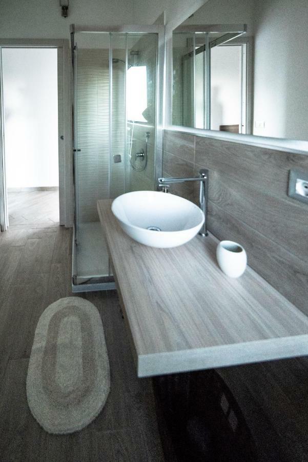 Memento Bed & Breakfast Ossi Luaran gambar